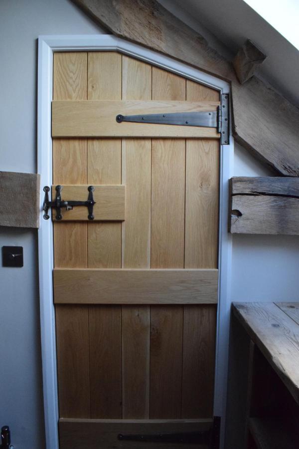 Cowshed In The Black Mountains Abergavenny Exterior foto